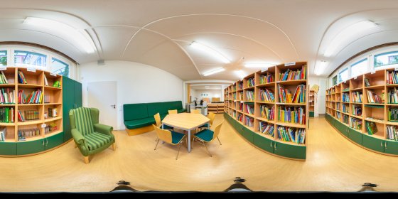 Play 'VR 360° - Schule Finowfurt
