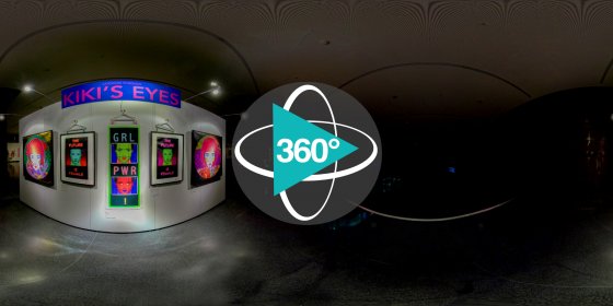Play 'VR 360° - Looking through Kiki's Eyes - Jonny Zerox