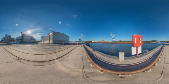 Play 'VR 360° - Industriegebiet Hafen Schwedt/Oder