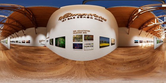 Play 'VR 360° - Kunst Ausstellung