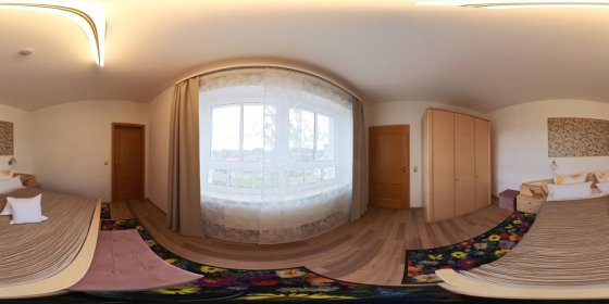 Play 'VR 360° - Apartment Fruehling