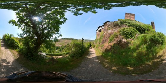 Play 'VR 360° - Oberwesel Elfenley Teil 1