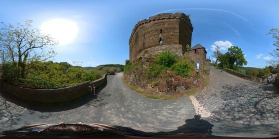 Play 'VR 360° - Oberwesel Elfenley Teil 1