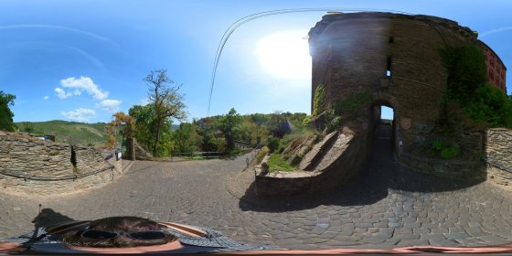 Play 'VR 360° - Oberwesel Elfenley Teil 1