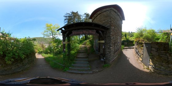 Play 'VR 360° - Oberwesel Elfenley Teil 1