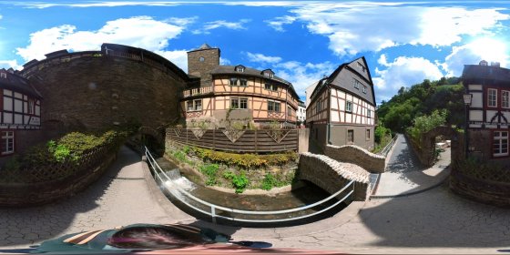 Play 'VR 360° - Bacharach Tour