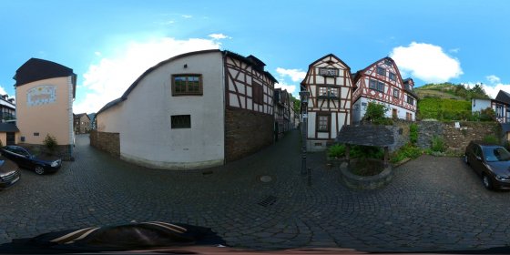 Play 'VR 360° - Bacharach Tour