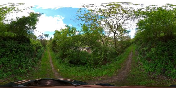 Play 'VR 360° - Bacharach Tour Natur entdecken