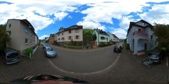 Play 'VR 360° - Bacharach Tour Natur entdecken