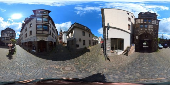 Play 'VR 360° - Bacharach Tour Natur entdecken