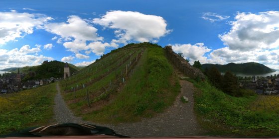 Play 'VR 360° - Bacharach Tour Natur entdecken