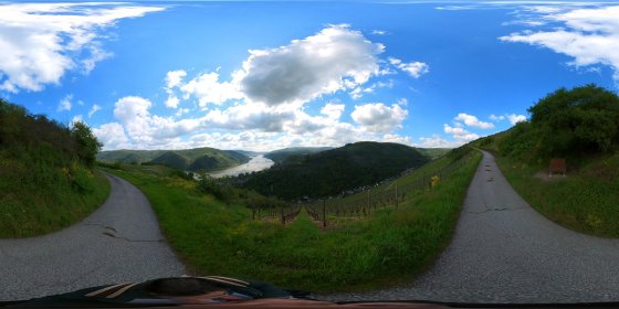 Play 'VR 360° - Bacharach Tour Natur entdecken