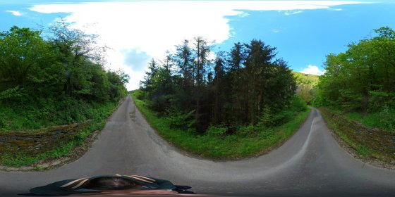 Play 'VR 360° - Bacharach Tour Natur entdecken