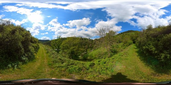 Play 'VR 360° - Bacharach Tour Natur entdecken