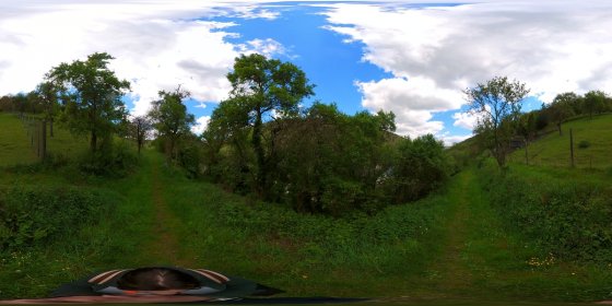 Play 'VR 360° - Bacharach Tour Natur entdecken