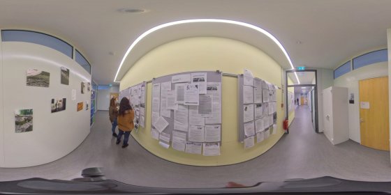 Play 'VR 360° - Rundgang EH Ludwigsburg - Campus Reutlingen