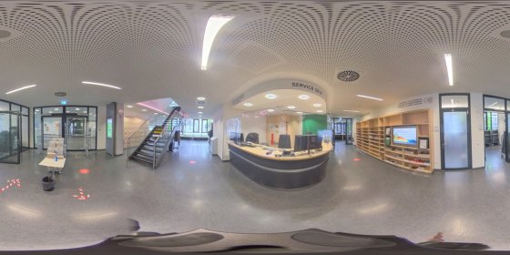 Play 'VR 360° - Rundgang EH Ludwigsburg - Campus Reutlingen