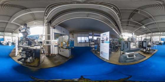 Play 'VR 360° - VOLZ Ausstellung - 360° Rundgang