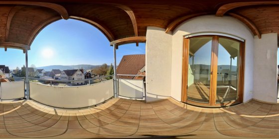 Play 'VR 360° - Traumhafte 3 Zi Wohnung mit Einbauküche und Stellplatz