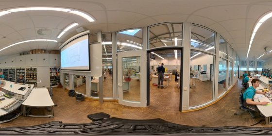 Play 'VR 360° - Ausbildung_Paderborn